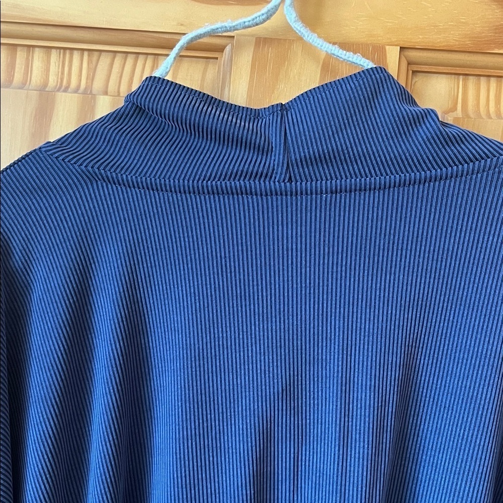 J Jill Blue Cowl Neck Long Sleeve Top - Size Large - Picture 7 of 8